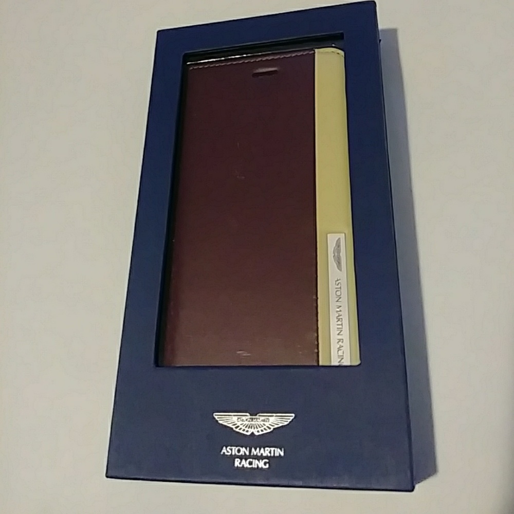Aston Martin Folio Phone Case